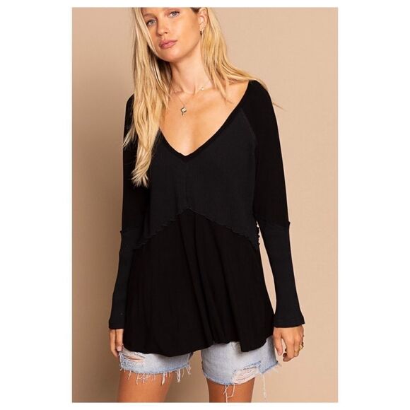 LIGHT wash long sleeve top w/ rib Detail - Picture 2 of 15